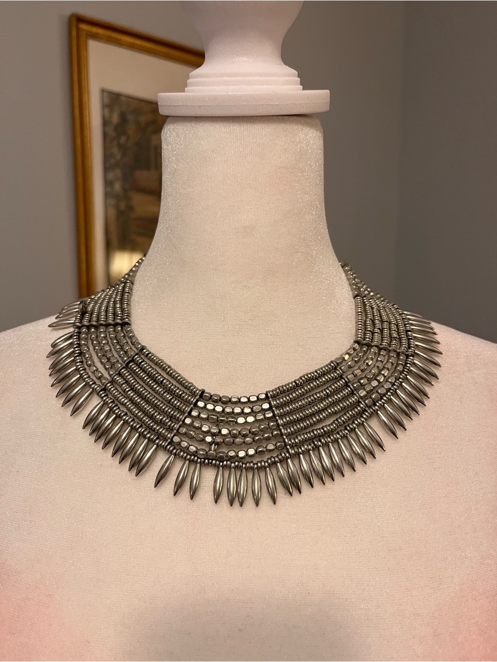 Statement Spike Collar Necklace – Silver